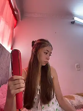 kimmy vegga2 online show from 4, 11, 2025