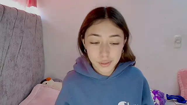 kimmy vegga2 online show from 15, 10, 2025