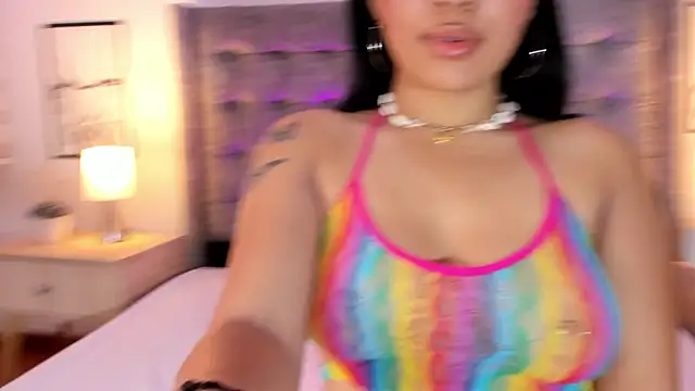 Linda Fosterr online show from 29, 9, 2025