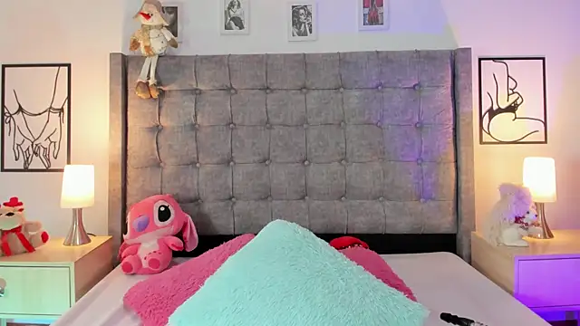 Linda Fosterr online show from 20, 12, 2025