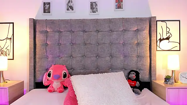 Linda Fosterr online show from 12, 9, 2025