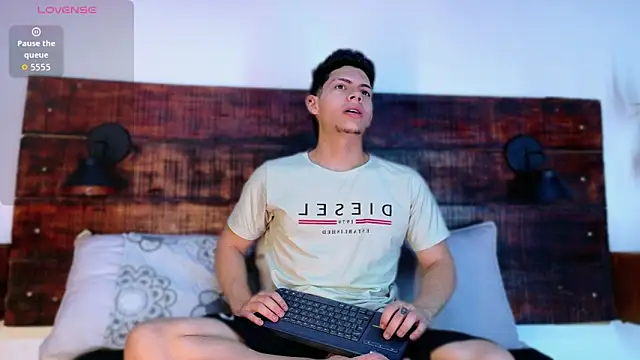 JhosuaVega online show from 5, 2, 2026