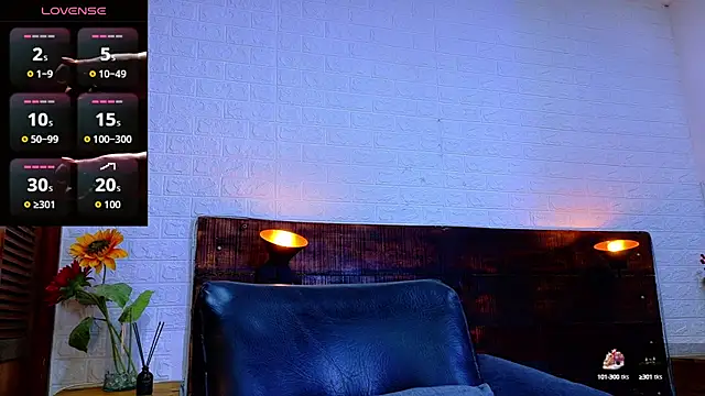 JhosuaVega online show from 28, 10, 2025