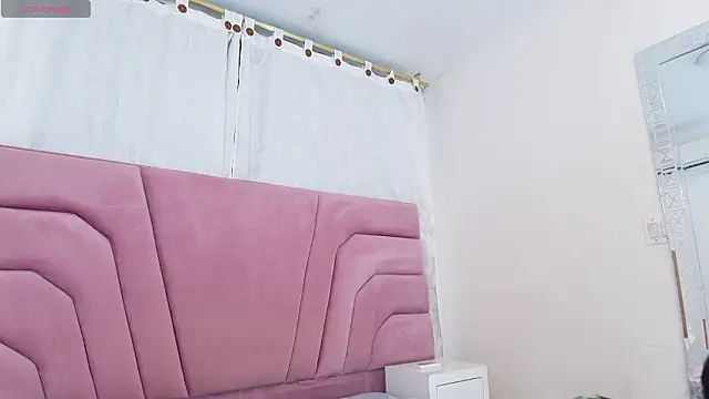 miajhonsonx online show from 23, 3, 2026