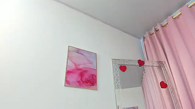 Snapshot of miajhonsonx chatting on 3, 6, 2026 miajhonsonx online show from 3, 6, 2026