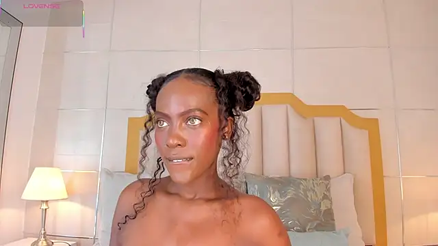 DakotaWangi online show from 2, 11, 2025