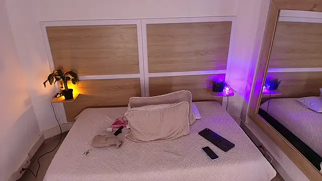 ValeryCortezm online show from 14, 1, 2026