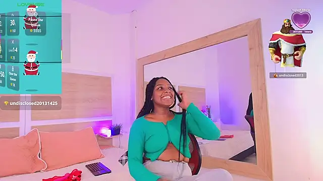 Snapshot of ValeryCortezm chatting on 25, 11, 2025 ValeryCortezm online show from 25, 11, 2025