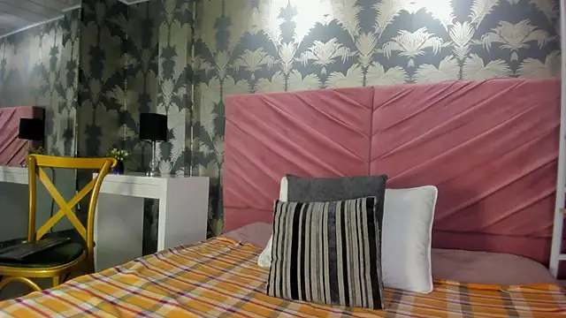 VictoriaQueen Fg online show from 23, 10, 2025