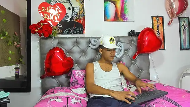 xxKamadevaxx online show from 16, 2, 2026