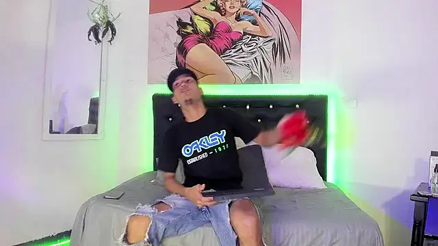 Snapshot of xxKamadevaxx chatting on 3, 11, 2025 xxKamadevaxx online show from 3, 11, 2025