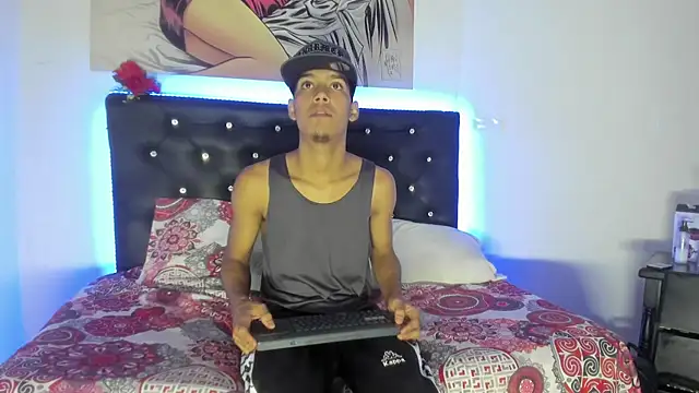 Snapshot of xxKamadevaxx chatting on 2, 11, 2025 xxKamadevaxx online show from 2, 11, 2025