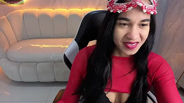 Snapshot of Maia_Tx chatting on 13, 11, 2025 Maia Tx online show from 13, 11, 2025