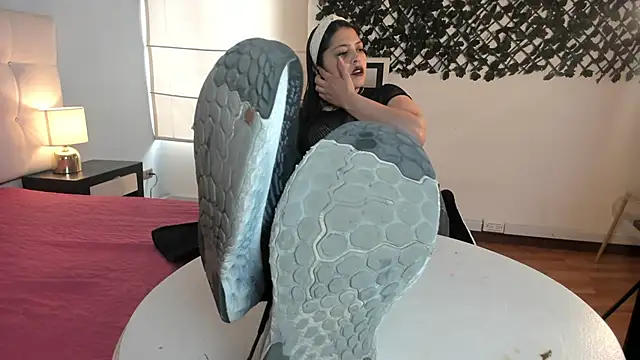 Shantal  G online show from 29, 10, 2025