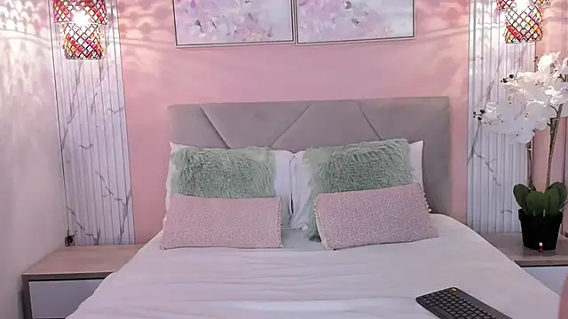 CataScott  online show from 9, 11, 2025