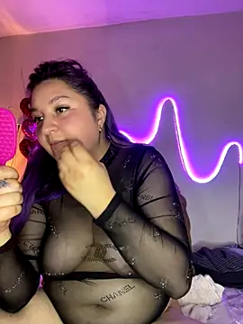 Emma  Fox  online show from 20, 11, 2025