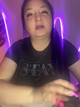 Emma  Fox  online show from 18, 10, 2025