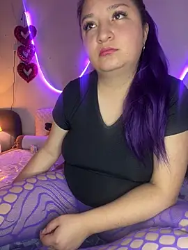 Emma  Fox  online show from 25, 11, 2025