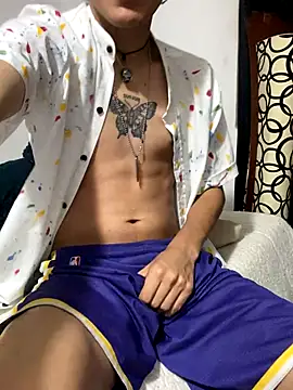 NaytonFreeman online show from 23, 9, 2025