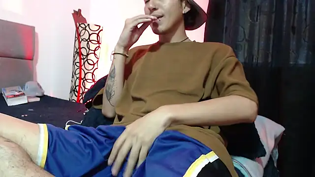 NaytonFreeman online show from 24, 11, 2025