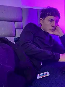 Snapshot of NaytonFreeman chatting on 16, 1, 2026 NaytonFreeman online show from 16, 1, 2026