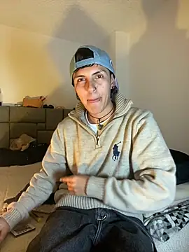 NaytonFreeman online show from 15, 10, 2025