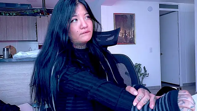 Unatatuada online show from 4, 12, 2025