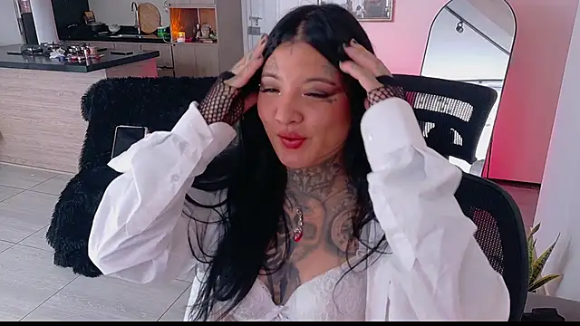 Unatatuada online show from 7, 10, 2025