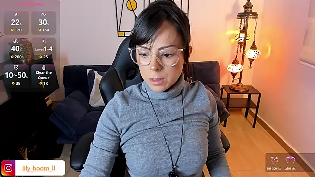 Lyliboomm online show from 10, 11, 2025