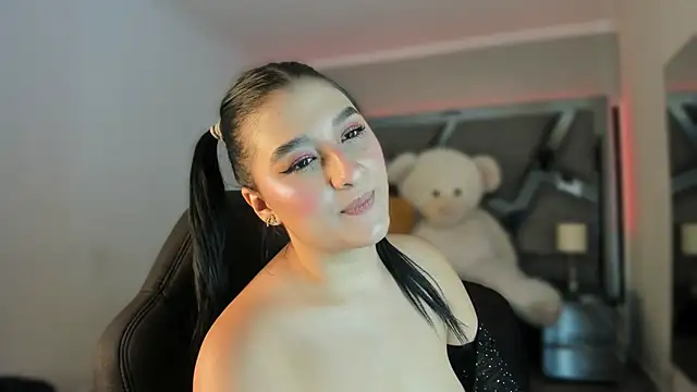 Snapshot of MariaFlowers chatting on 31, 10, 2025 MariaFlowers online show from 31, 10, 2025