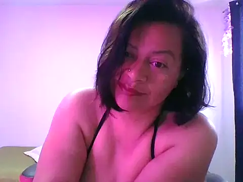 adri89-g online show from 22, 9, 2025