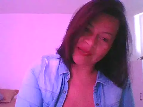 adri89-g online show from 26, 10, 2025