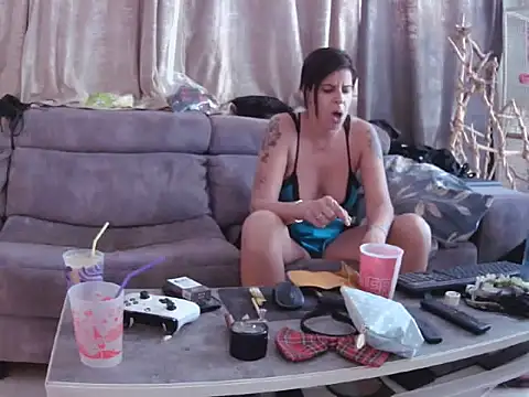 Alexis21821 online show from 1, 11, 2025