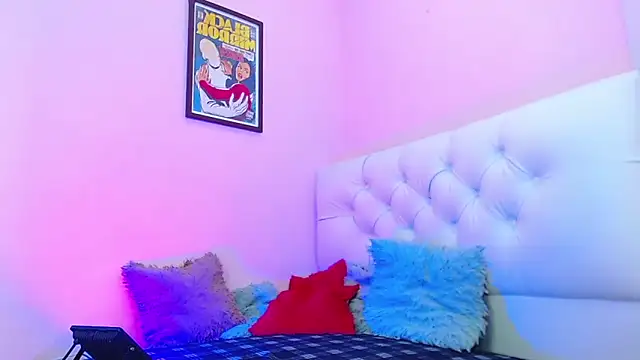 Snapshot of EL_VENEZOLANO_22CM chatting on 11, 11, 2025 EL VENEZOLANO 22CM online show from 11, 11, 2025