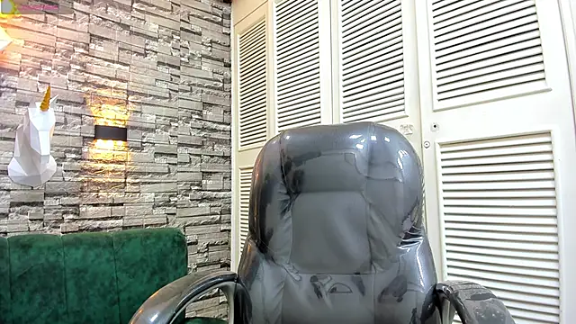 Nick Wolff online show from 12, 11, 2025