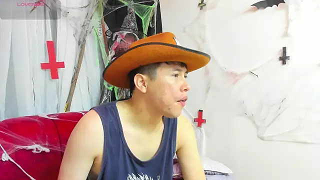 Nick Wolff online show from 31, 10, 2025