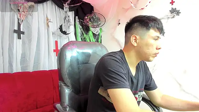 Nick Wolff online show from 18, 10, 2025