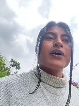 Michelle Narvaez online show from 27, 3, 2026