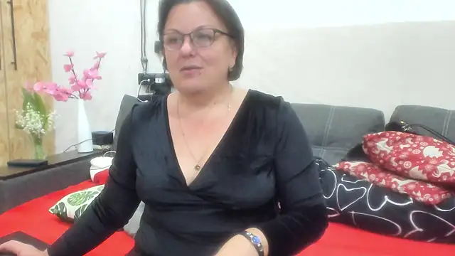 KittyCharm online show from 15, 5, 2026