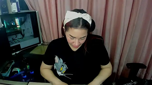 alexiaystive3 online show from 11, 10, 2025