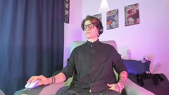 Jerry Cole online show from 22, 10, 2025