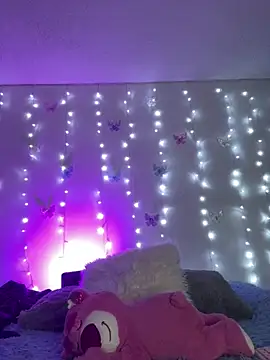 Daliila 11 online show from 25, 10, 2025