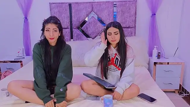 danilu and eva21 online show from 11, 10, 2025