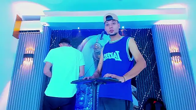 Iam Steven online show from 28, 9, 2025