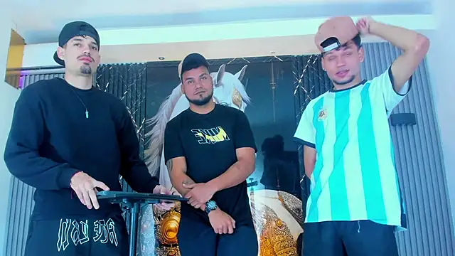 Iam Steven online show from 8, 11, 2025