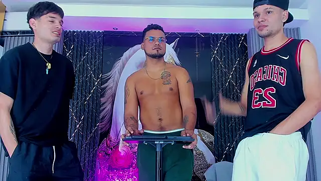 Iam Steven online show from 24, 11, 2025