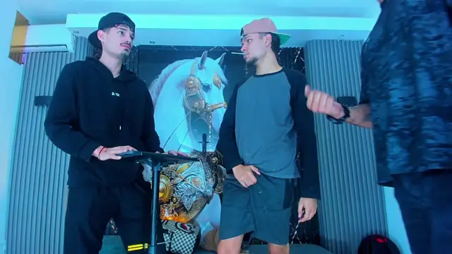 Iam Steven online show from 3, 10, 2025