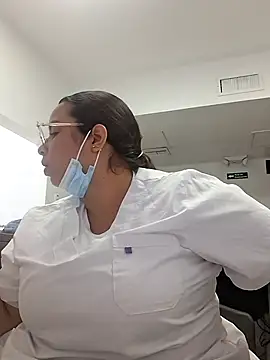 Aliciabloom online show from 16, 1, 2026