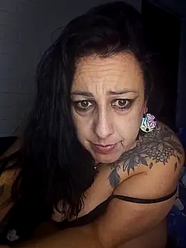 camyhot69 online show from 12, 9, 2025