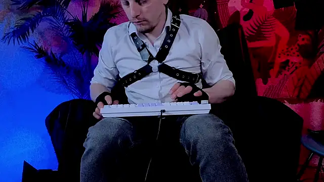 Vincent Hardman online show from 7, 4, 2026